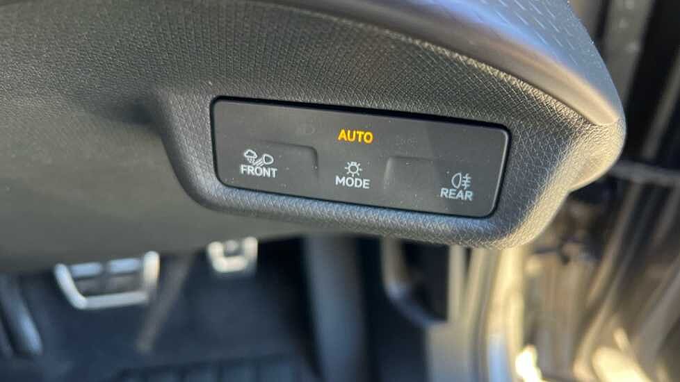 Cupra Tavascan 210kW V1 77kWh 5dr Auto