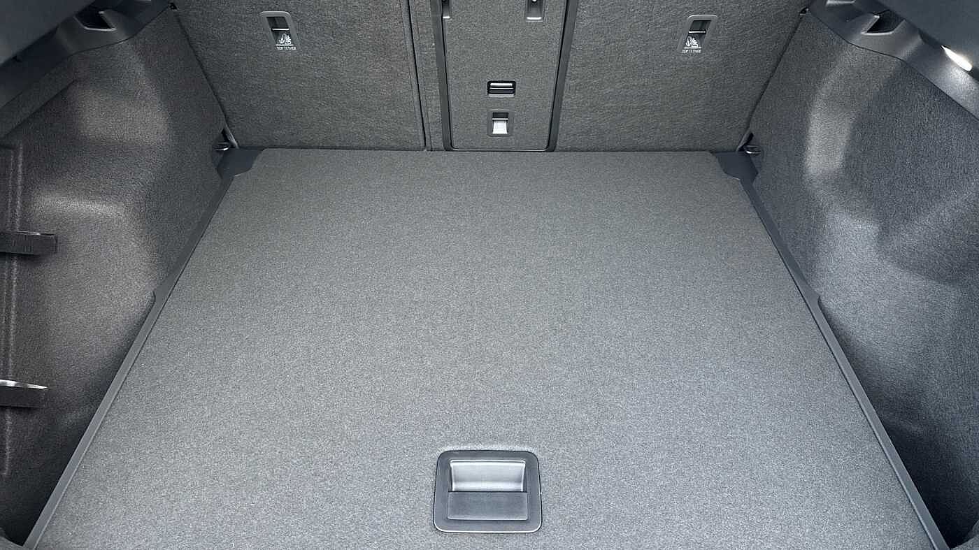 Cupra Tavascan VZ2 77 kWh AFV 340 Auto Winter Pack *Premium Metallic*