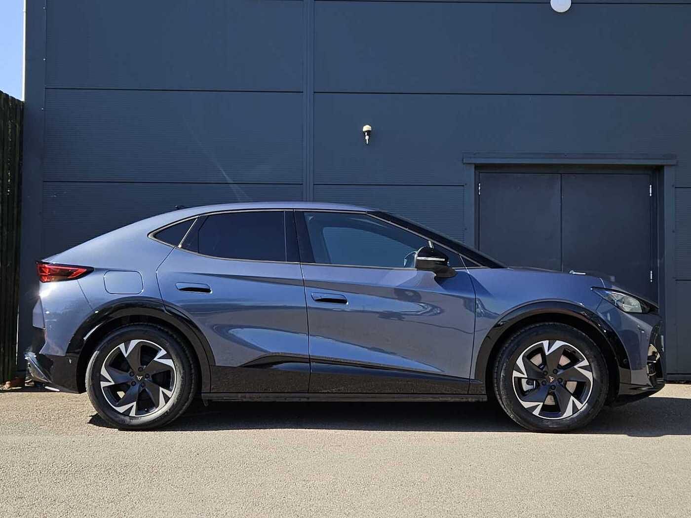 CUPRA Tavascan