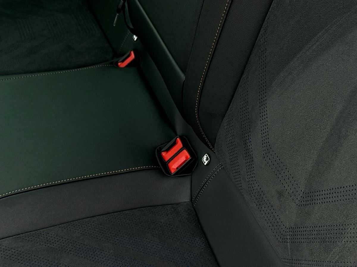 Cupra Leon NF 1.5 e-HYBRID (272ps) VZ1 DSG