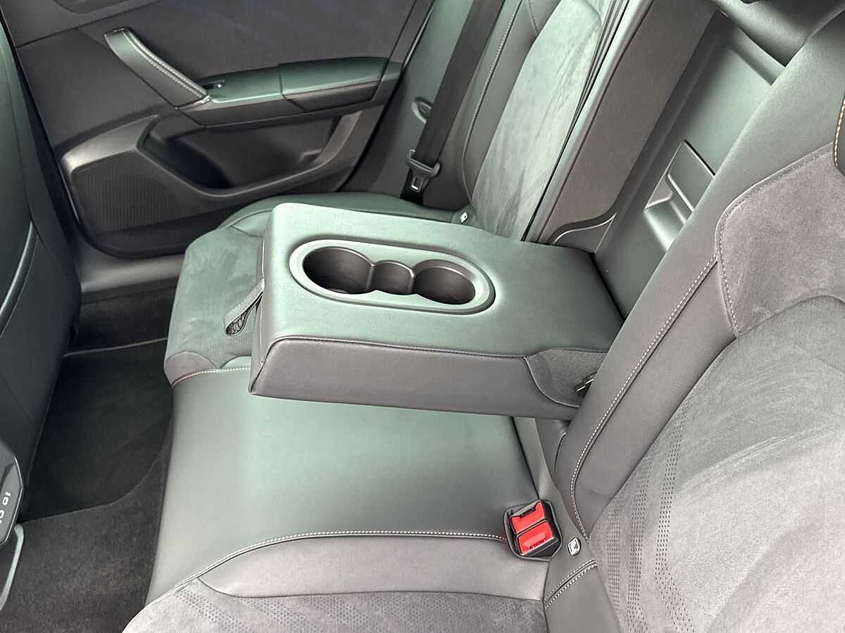 Cupra Leon NF 1.5 e-HYBRID (272ps) VZ1 DSG